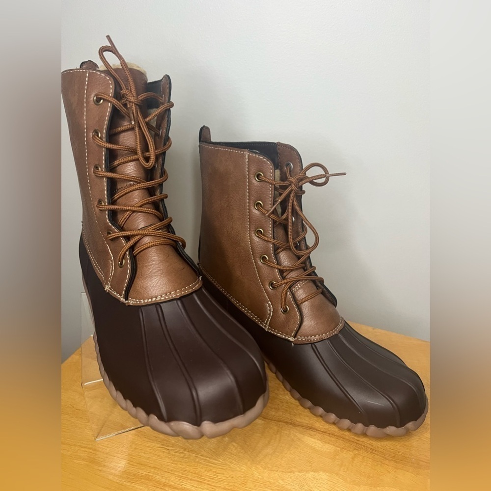 WEAR EVER New Women’s duck boots, Size 9,  Color Brown All weather proof